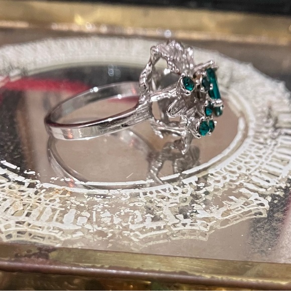 Cocktail Ring - Picture 3 of 3